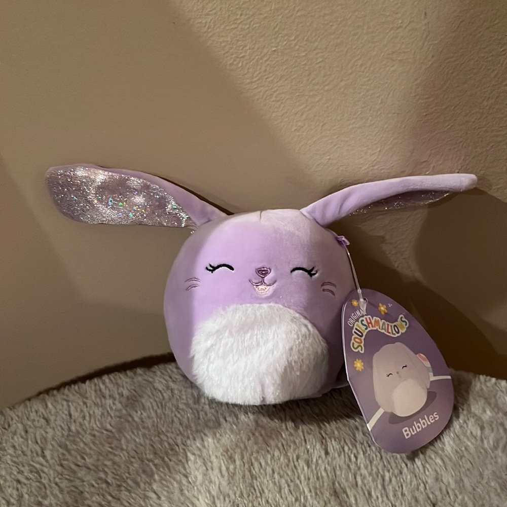 Easter squishmallow NWT “bubbles”
